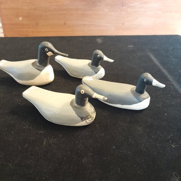VTG Folk Art Hand-Carved Waterfowl, Set of 4 - Picture 1 of 3